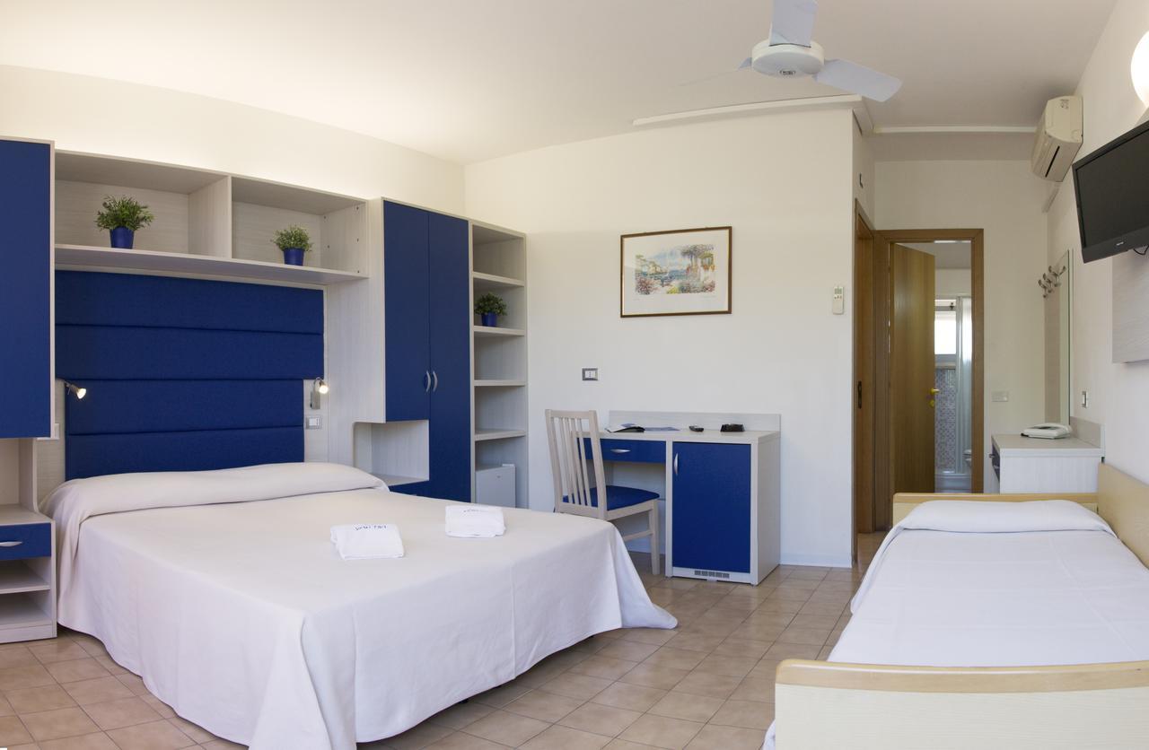 Hotel Kon Tiki Нумана Екстериор снимка