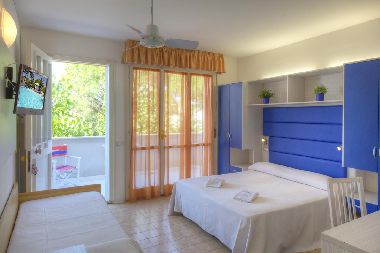 Hotel Kon Tiki Нумана Екстериор снимка